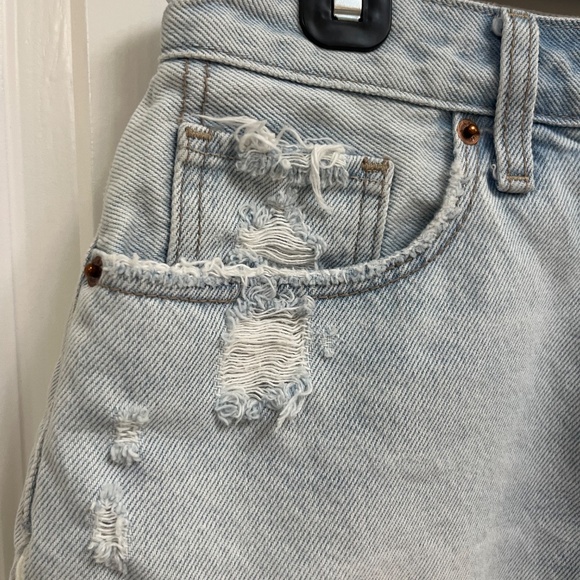 Abercrombie & Fitch Distressed Denim Shorts w/ Lace Detail – Light Wash - Picture 5 of 9